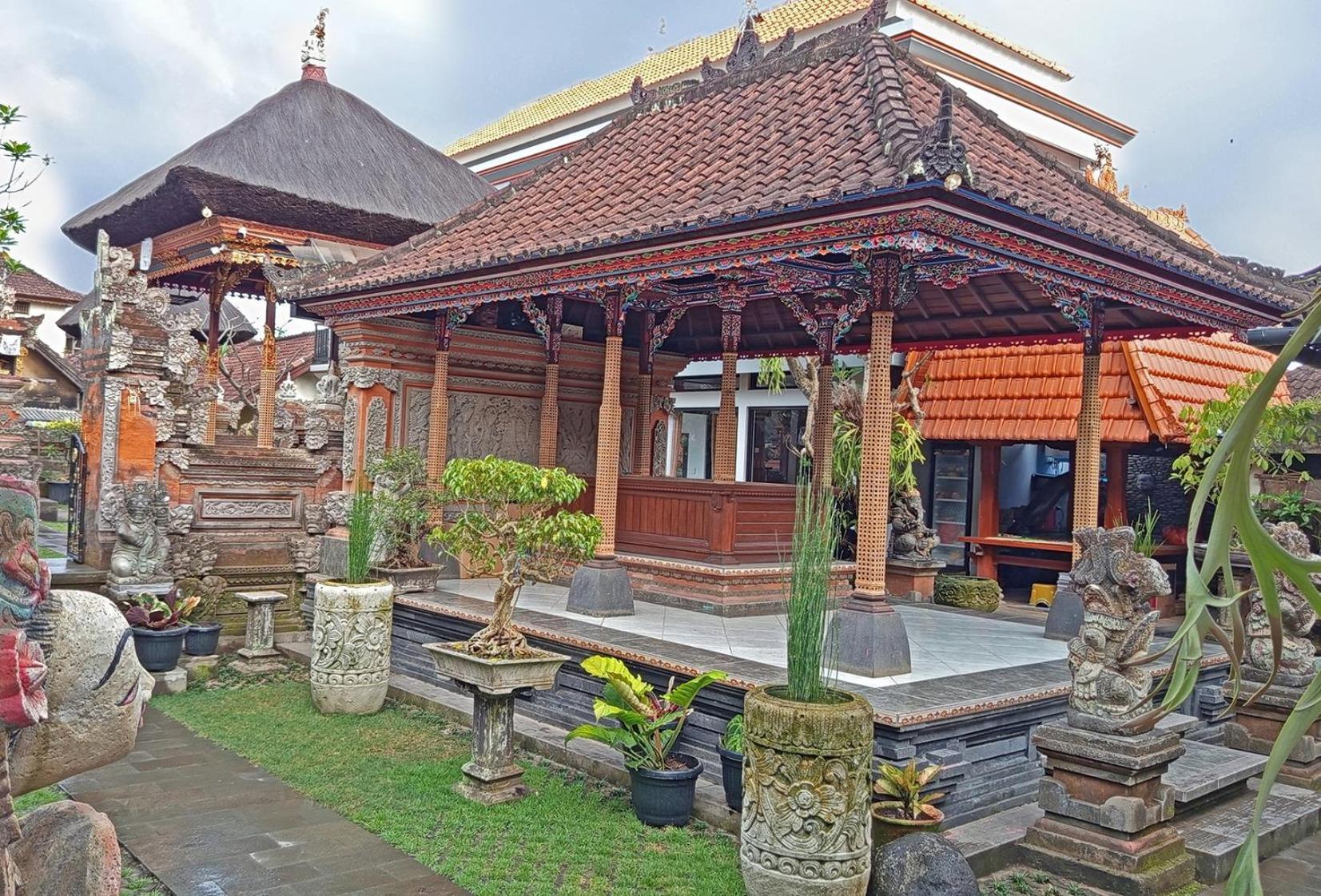 Mahaguna Ubud (Bali)